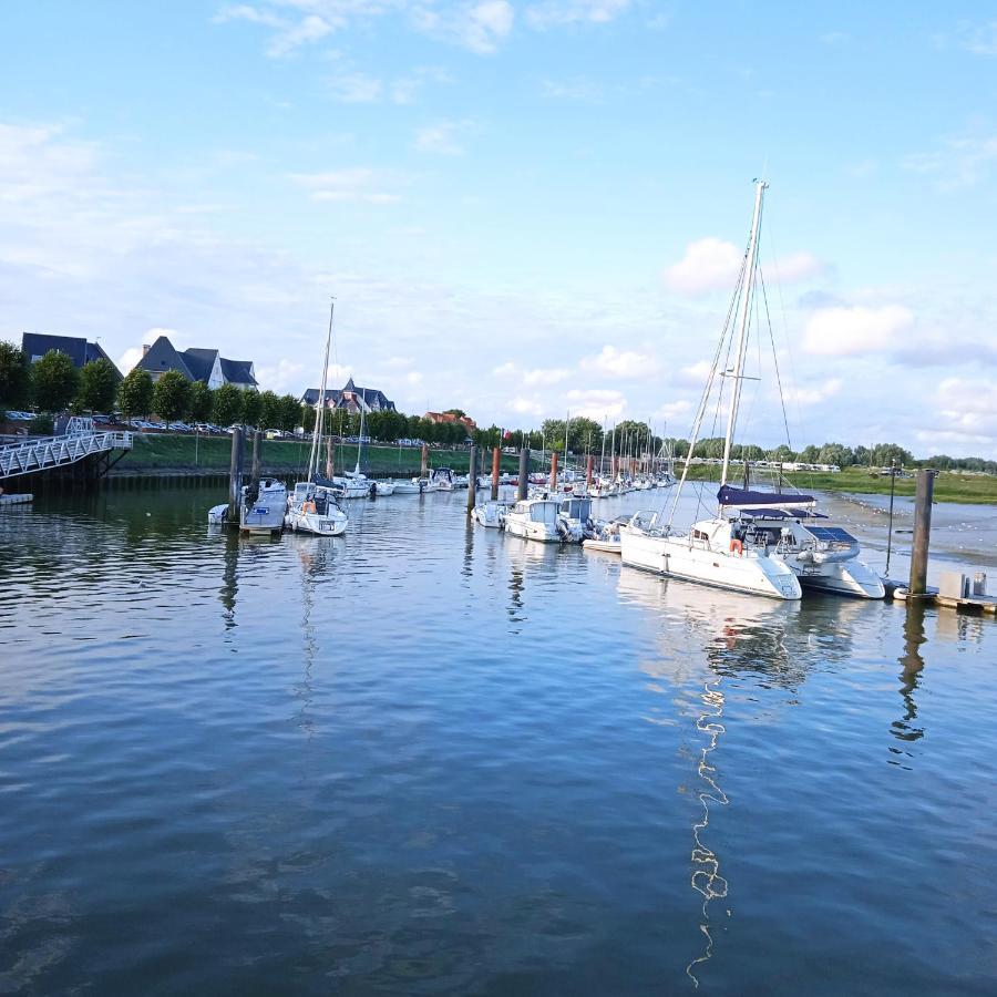 Aux 10 Ponts - Gite Aux Abords Du Fleuve La Somme - La Mer A 30 Min - La Nuit Pour 6 Voyageurs Екстериор снимка